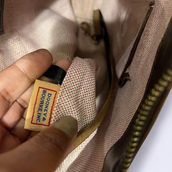 Dooney&Bourke Shoulder Bag - Picture 5 of 12